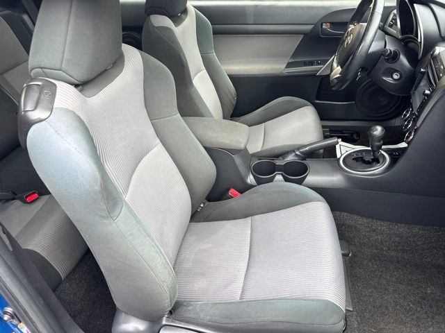 Used 2014 Scion tC FWD image 19