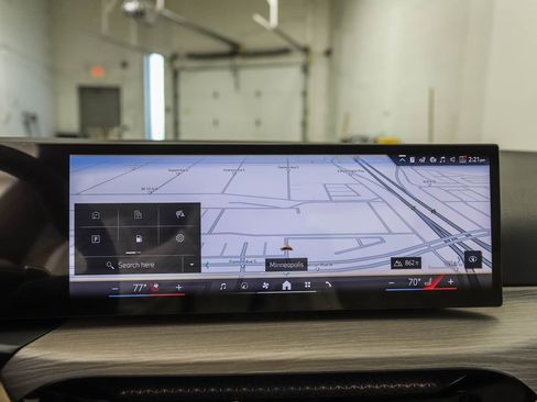 New 2026 BMW 330i xDrive Sedan AWD/4WD image 16