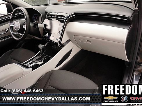 Used 2024 Hyundai Tucson SEL FWD image 8