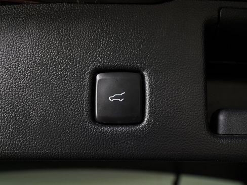 Used 2023 Ford Escape Active image 12