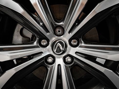 Used 2018 Lexus RX 350L Premium w/ Premium Package image 8