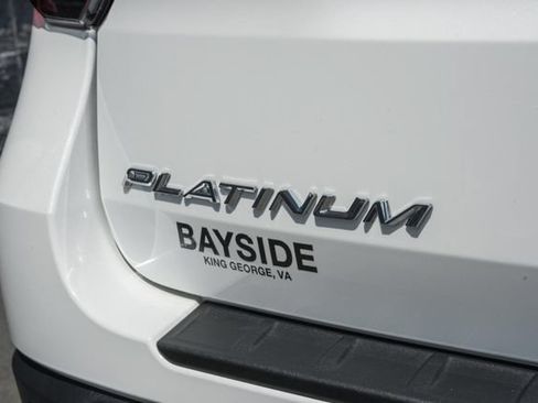 Used 2025 Ford Explorer Platinum w/ Ultimate Package AWD/4WD image 9