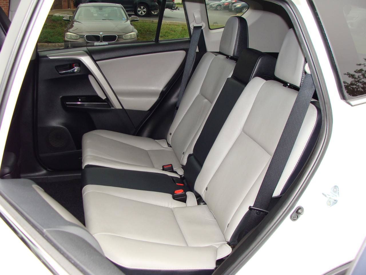 Used 2016 Toyota RAV4 Limited AWD/4WD image 8