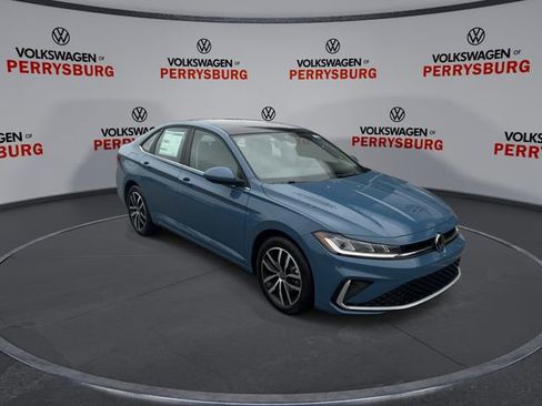 New 2026 Volkswagen Jetta SE FWD image 2