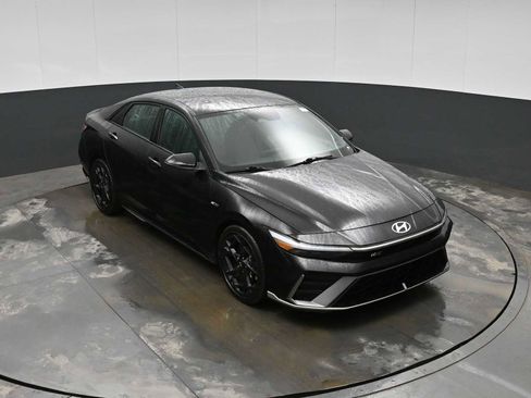 Certified 2025 Hyundai Elantra N Line image 22