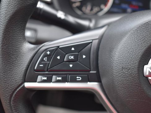 Used 2024 Nissan Altima 2.5 SV FWD image 30