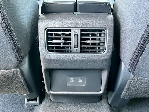 New 2026 Nissan Rogue SV image 28