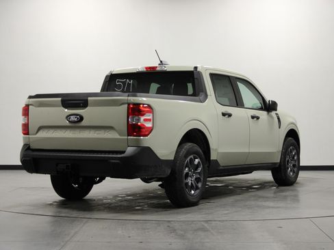 New 2025 Ford Maverick XLT FWD image 4