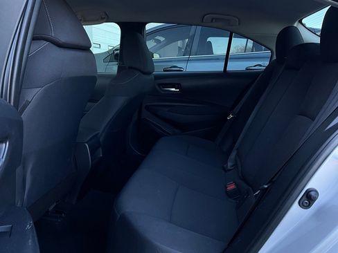 Used 2020 Toyota Corolla LE image 11