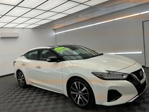 Used 2019 Nissan Maxima SL FWD image 3