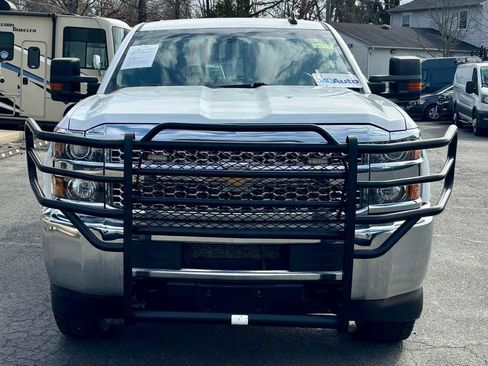 Used 2019 Chevrolet Silverado 2500 W/T w/ WT Convenience Package image 3