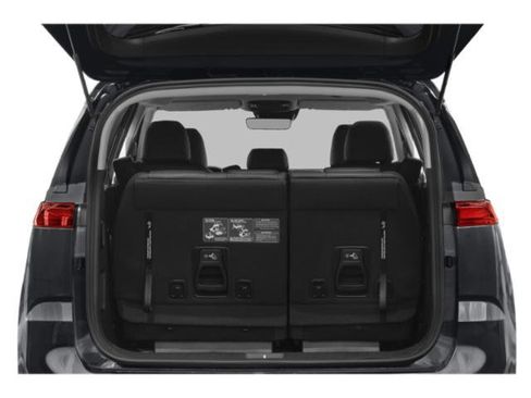 Used 2024 Kia Carnival LX FWD image 14