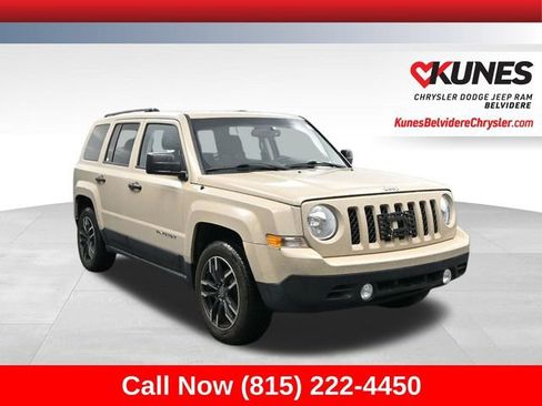 Used 2017 Jeep Patriot Sport FWD image 1