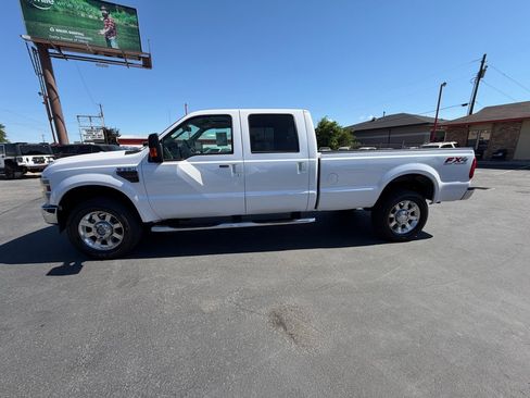 Used 2010 Ford F350 4x4 Crew Cab Super Duty image 3
