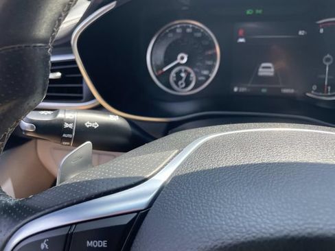 Used 2023 Genesis G70 2.0T AWD/4WD image 34
