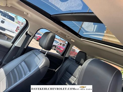 Used 2019 Ford Escape SEL AWD/4WD image 14