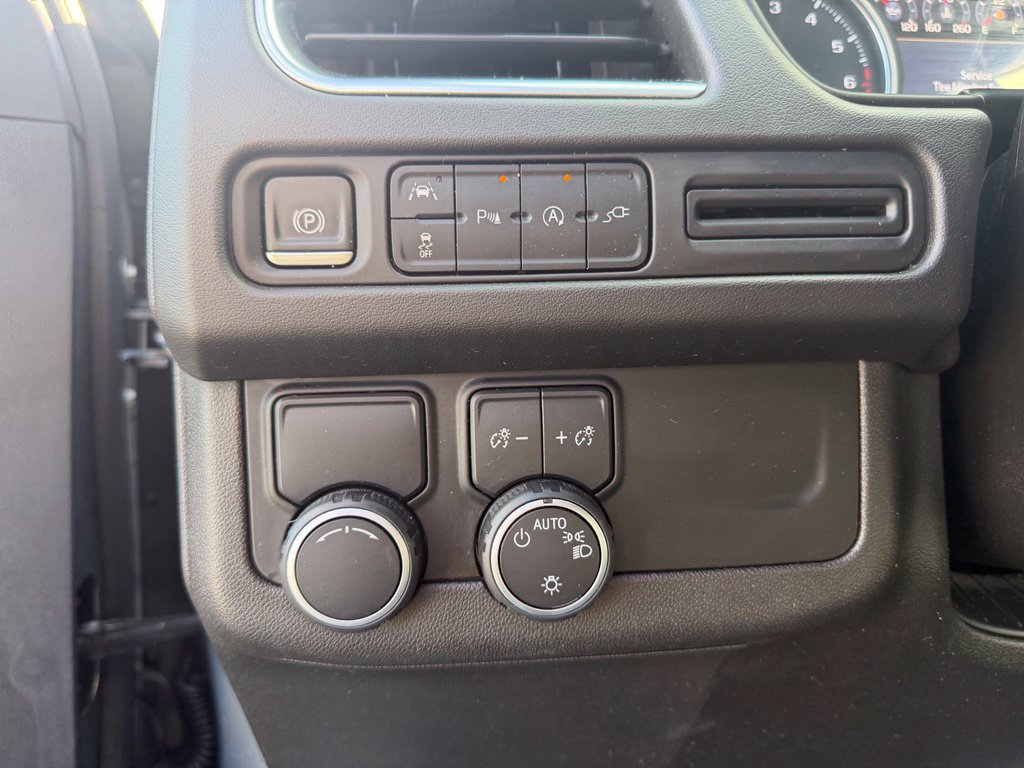 Used 2021 Chevrolet Tahoe Premier RWD image 18