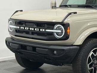 New 2025 Ford Bronco Outer Banks video 2