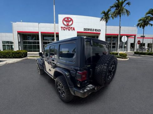 Used 2023 Jeep Wrangler Unlimited Rubicon 4xe w/ Steel Bumper Group AWD/4WD image 8