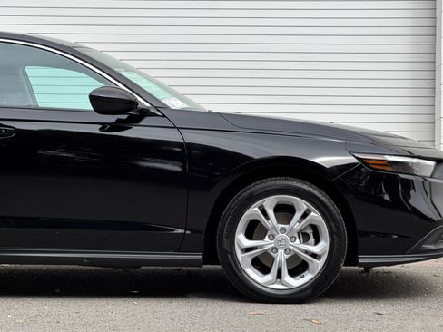 Used 2024 Honda Accord LX image 33