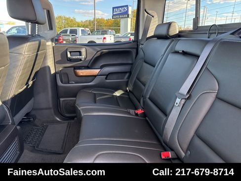Used 2018 Chevrolet Silverado 1500 LTZ w/ Sport Package image 45