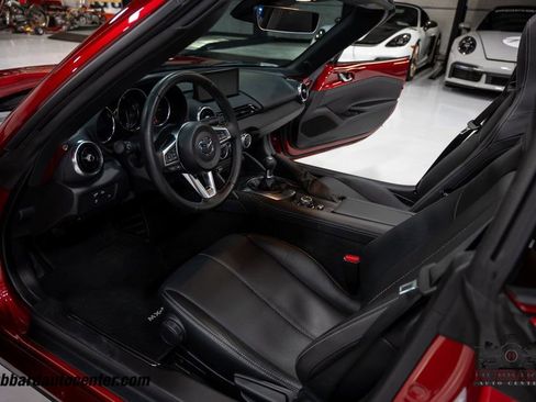 Used 2024 MAZDA MX-5 Miata RF Grand Touring image 18