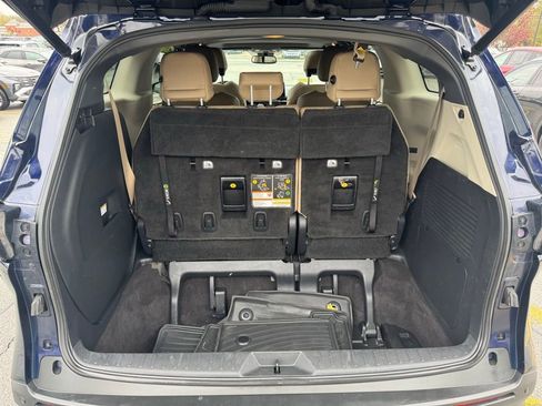 Used 2021 Toyota Sienna XLE AWD/4WD image 33