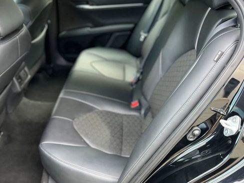 Used 2024 Toyota Camry XSE FWD image 11