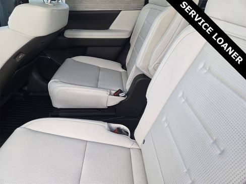 New 2025 Hyundai Santa Fe Calligraphy image 17