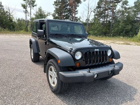 Used 2012 Jeep Wrangler Sport AWD/4WD image 9