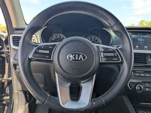 Used 2020 Kia Optima S FWD image 31