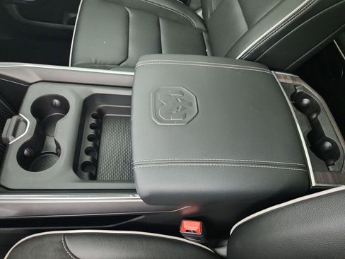 New 2026 RAM 1500 Laramie AWD/4WD image 28