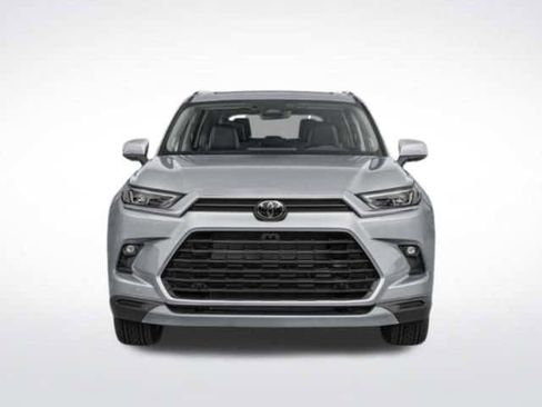 New 2026 Toyota Grand Highlander AWD image 4