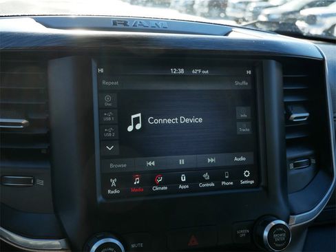 Used 2019 RAM 1500 Laramie image 22