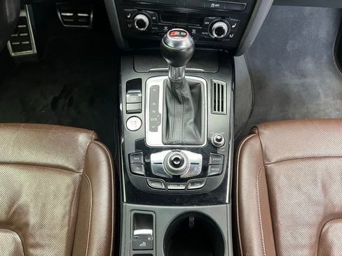 Used 2013 Audi S5 Prestige w/ Prestige Pkg AWD/4WD image 16