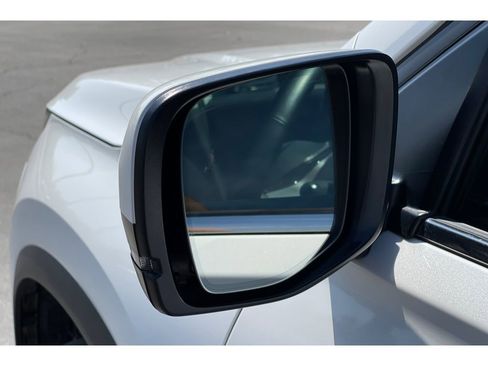 Certified 2025 Honda Pilot Elite image 11