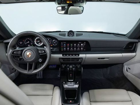 Certified 2024 Porsche 911 Targa 4 GTS AWD/4WD image 17