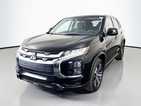 Used 2023 Mitsubishi Outlander Sport ES AWD/4WD image 4