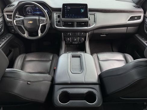 Used 2024 Chevrolet Tahoe LT RWD image 11