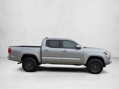 Used 2021 Toyota Tacoma SR5 image 4