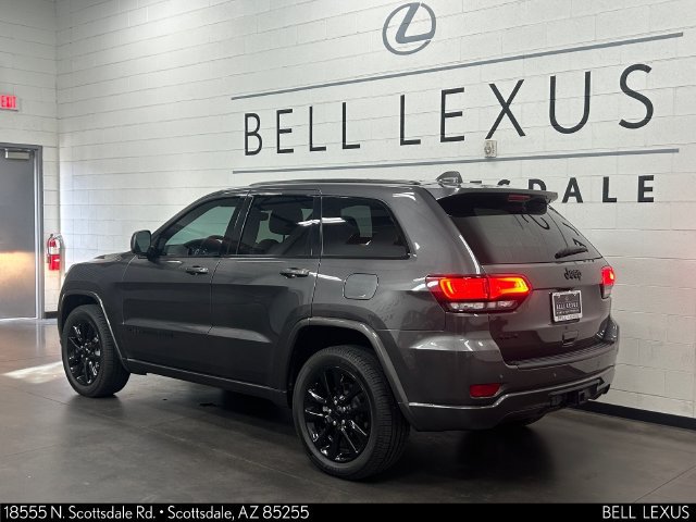 Used 2019 Jeep Grand Cherokee Altitude AWD/4WD image 7