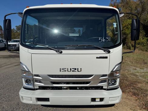 New 2026 Isuzu NPR RWD image 2