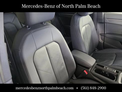 Used 2020 Audi Q3 2.0T Premium Plus w/ Premium Plus Package image 31