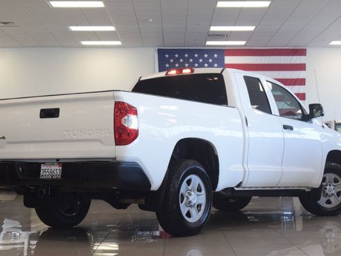 Used 2016 Toyota Tundra SR AWD/4WD image 29