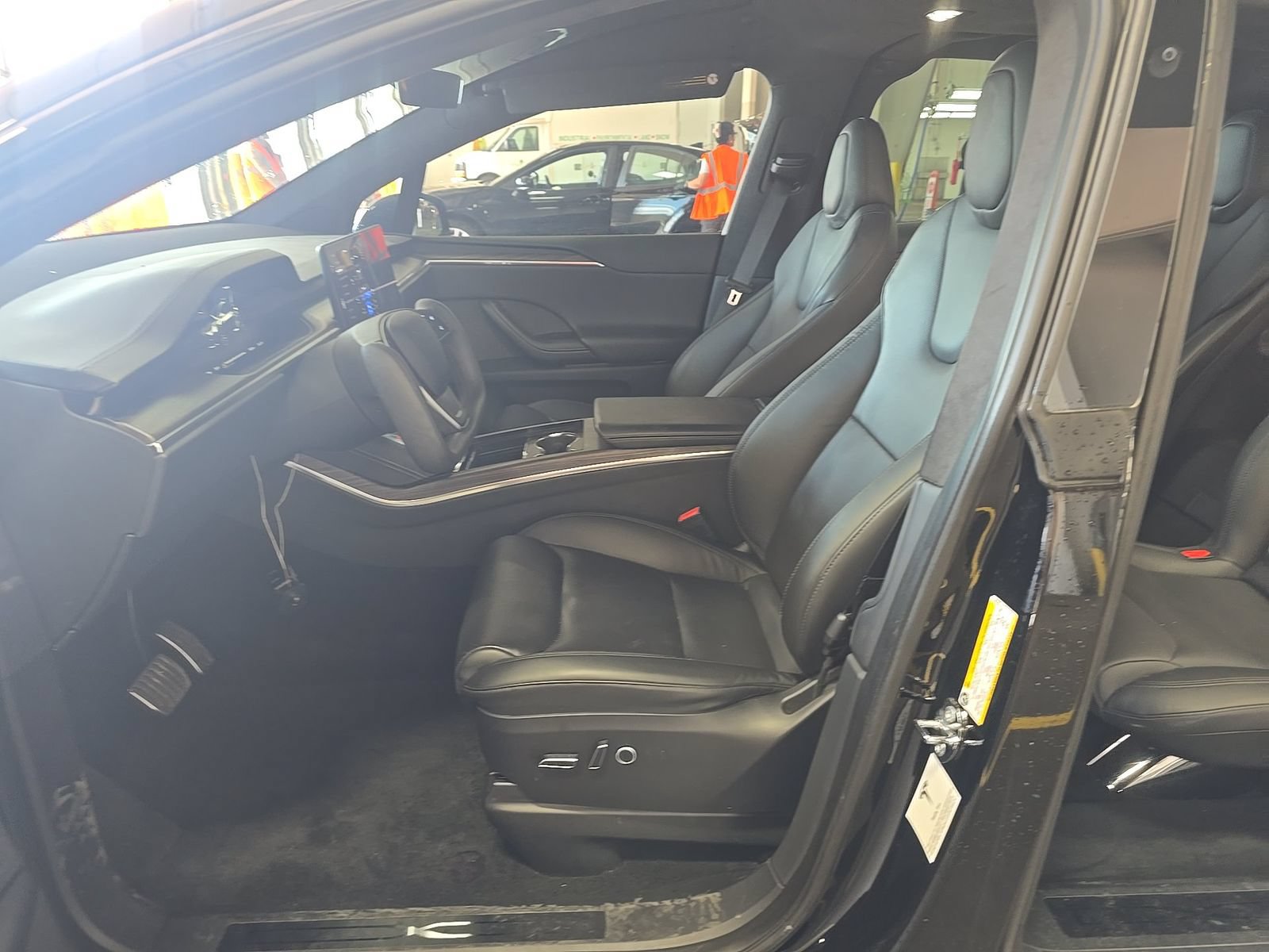 Used 2023 Tesla Model X AWD/4WD image 7