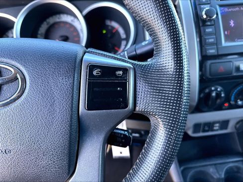 Used 2013 Toyota Tacoma 4x4 Double Cab w/ TRD Off-Road Pkg image 15