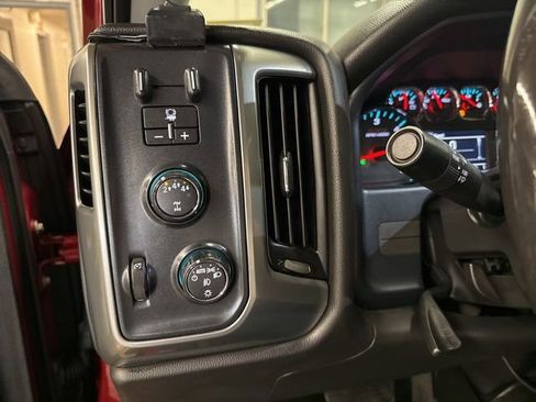 Used 2018 Chevrolet Silverado 2500 LT w/ LT Convenience Package AWD/4WD image 19