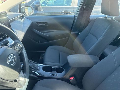 Used 2023 Toyota Corolla LE FWD image 20
