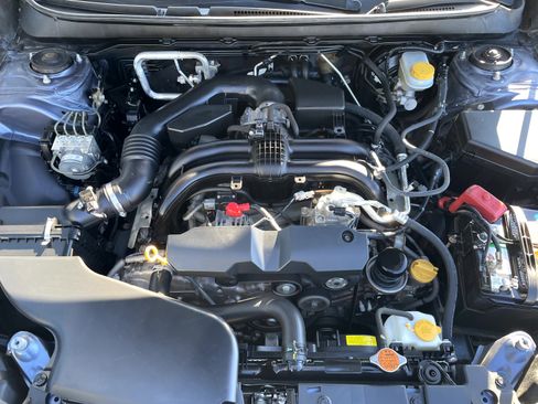 Used 2017 Subaru Legacy 2.5i Premium image 8