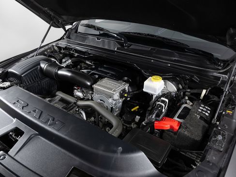 Used 2023 RAM 1500 Limited w/ Night Edition image 44